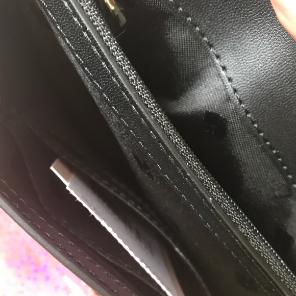 LAST1NewInBox💕Kate Spade Giftable Wristlet Black - Picture 4 of 5